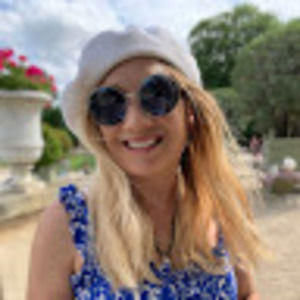 Meet your Posher, Eve